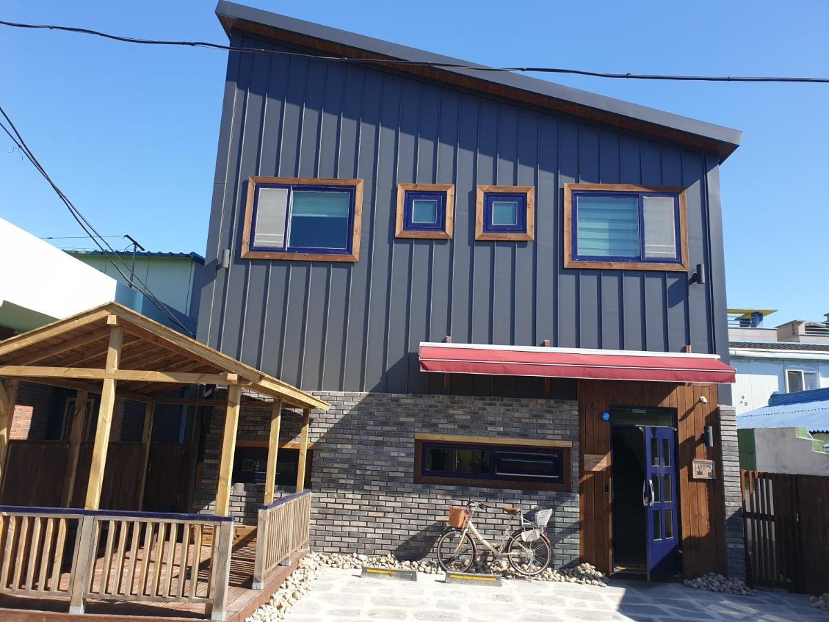 Sokcho Hutte Hotel Buitenkant foto